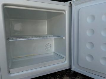 Camping mini tafelmodel Vriezer energieklasse A++ 32 liter beschikbaar voor biedingen