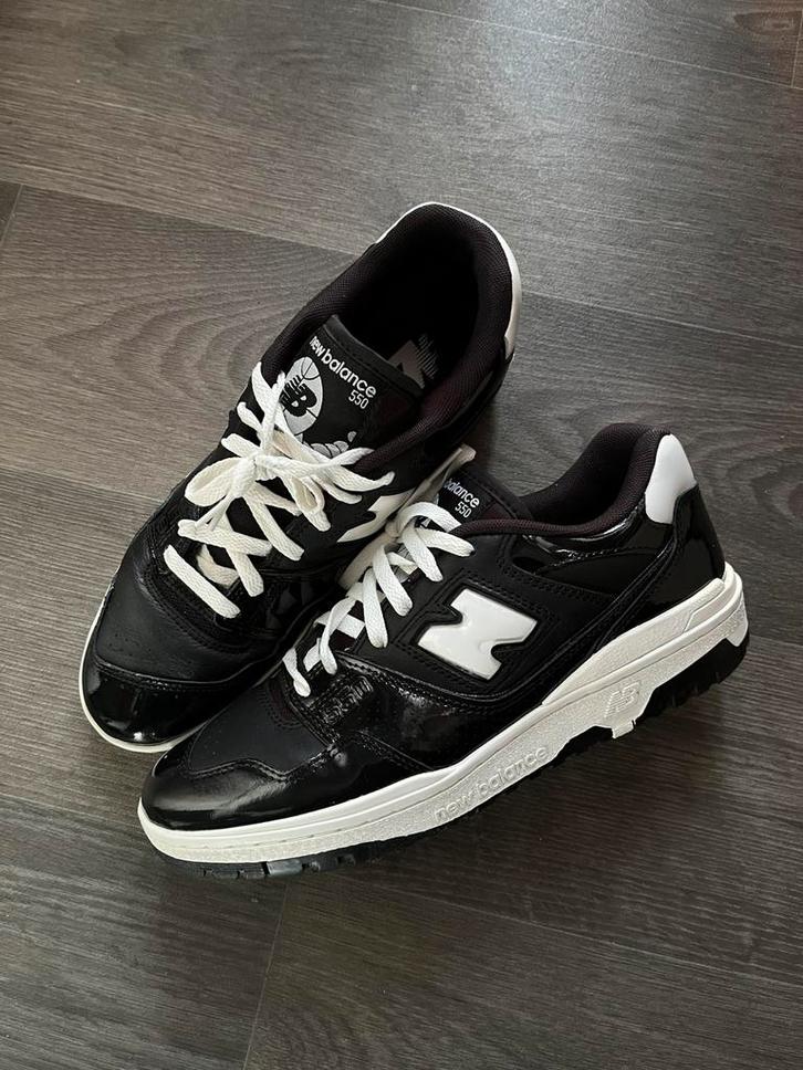 New Balance 550 – Zwart/Wit, Maat 44.5, Kleding | Heren, Schoenen, Nieuw, Zwart, Ophalen of Verzenden