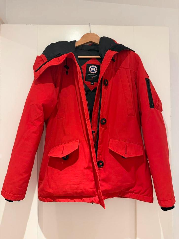 Canada Goose Parka - Maat L - Rood, Kleding | Dames, Jassen | Winter, Zo goed als nieuw, Maat 42/44 (L), Rood, Ophalen of Verzenden
