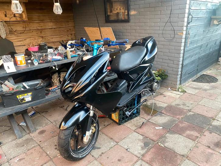 Earox 70cc malossi, Fietsen en Brommers, Minibikes, Midibikes en Pitbikes, Zo goed als nieuw, Overige typen, Ophalen