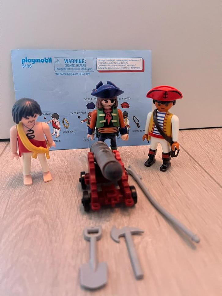 Playmobil piratenbende met wapenarsenaal 5136, Kinderen en Baby's, Speelgoed | Playmobil, Gebruikt, Los playmobil, Ophalen of Verzenden