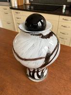 Exclusieve glazen Vaas / Urn met glazen dop in nieuw staat, Ophalen