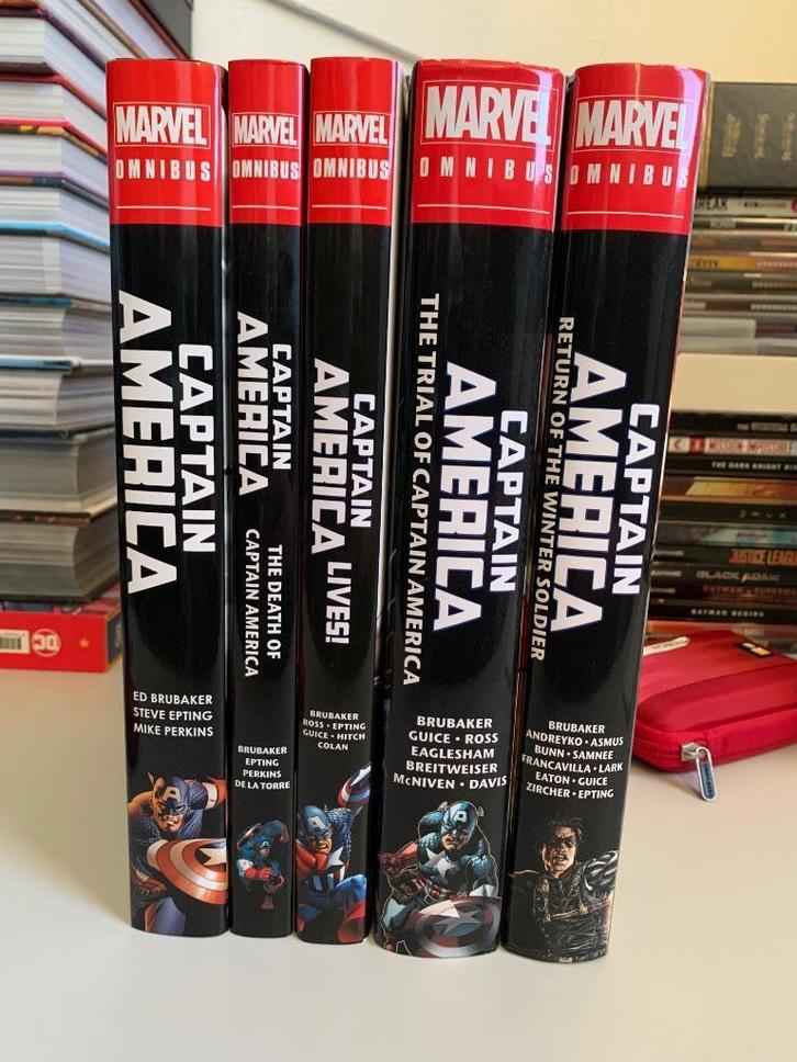 Captain America by Ed Brubaker - Omnibus Vol.1 - 5 Complete, Boeken, Strips | Comics, Zo goed als nieuw, Complete serie of reeks