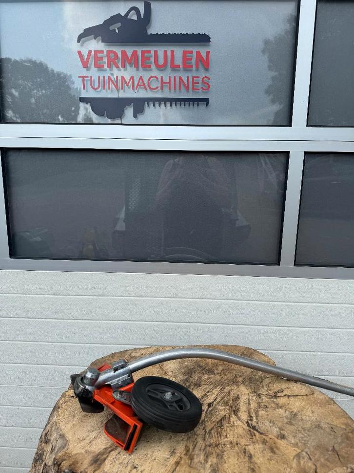 Husqvarna ESA-850 kantensnijder, Tuin en Terras, Hand-tuingereedschap, Zo goed als nieuw, Overige soorten, Ophalen of Verzenden
