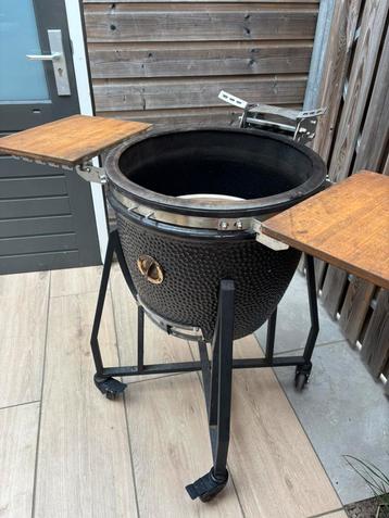 Grizzly grill bamboe zijtafels met bevestiging beschikbaar voor biedingen