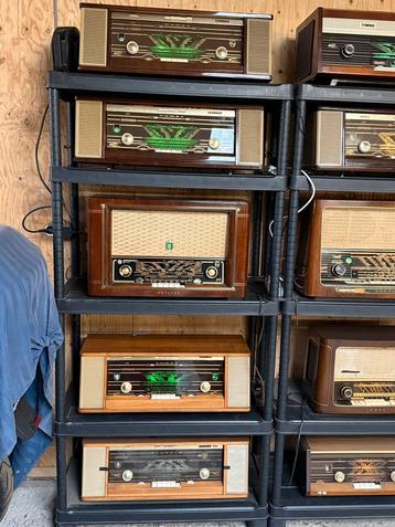 Philips Reverbeo Buizenradio Radiomeubel Antiek beschikbaar voor biedingen