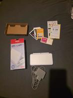 New Nintendo 2DS XL - Lavender White, Spelcomputers en Games, Games | Nintendo 2DS en 3DS, Online, Gebruikt, Overige genres, 1 speler