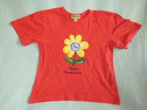 Rozerood T-shirt met bloem John F. Gee maat 122-128, Kinderen en Baby's, Kinderkleding | Maat 122, Zo goed als nieuw, Meisje, Shirt of Longsleeve