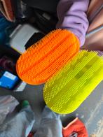 Poetsspullen 2 borstels en een hoevenkrabber, Dieren en Toebehoren, Ophalen, Nieuw