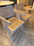 2x Pierre jeanneret eetstoelen, Huis en Inrichting, Ophalen of Verzenden, Zo goed als nieuw, Vier