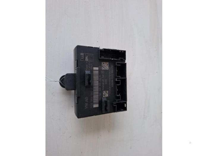 Centrale Deurvergrendelings Module van een Volkswagen Golf S, Auto-onderdelen, Overige Auto-onderdelen, Volkswagen, Gebruikt, 3 maanden garantie