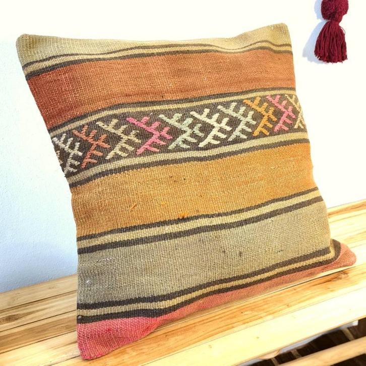Vintage kelimkussen 55x55 brick mosterd, Huis en Inrichting, Woonaccessoires | Kussens, Nieuw, Overige kleuren, Vierkant, Verzenden