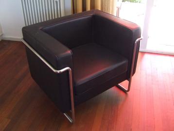 Twee design fauteuils! beschikbaar voor biedingen