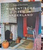 Romantische huizen in Nederland - Barbara en René Stoeltie, Interieur en Design, Ophalen of Verzenden, Zo goed als nieuw