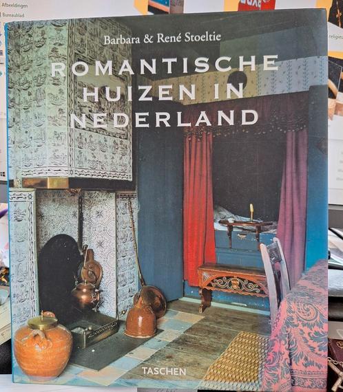 Romantische huizen in Nederland - Barbara en René Stoeltie, Boeken, Wonen en Tuinieren, Zo goed als nieuw, Interieur en Design