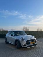 Stoere mini John Cooper Works in unieke vergrijsde kleur, 1998 cc, 4 stoelen, 49 €/maand, Leder