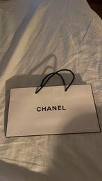 Channel tassen paoier of orada tas of prada doos ?, Verzenden, Nieuw, Overige kleuren, Shopper