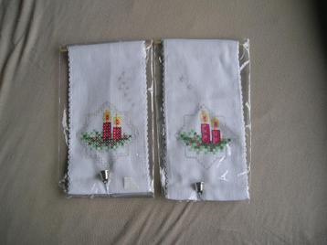 Geborduurde kerstdecoratie beschikbaar voor biedingen