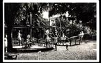 Belfeld (L.), Speeltuin Maalbeekerhöhe met volk, 1962, Verzamelen, Ansichtkaarten | Nederland, Verzenden, 1960 tot 1980, Gelopen