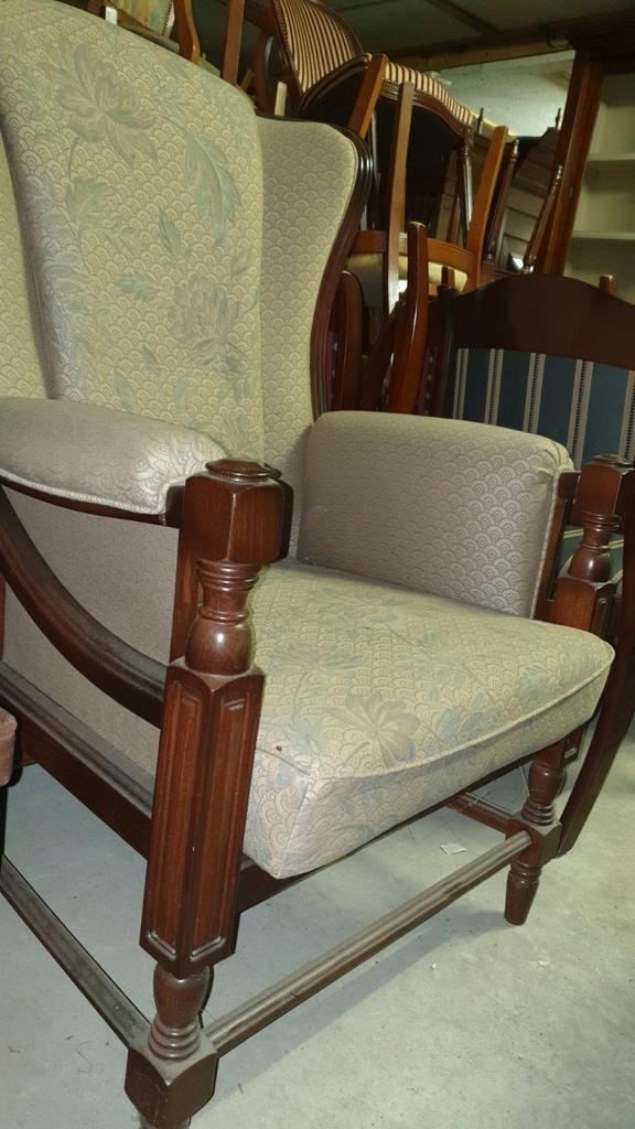 Senioren fauteuil, Huis en Inrichting, Fauteuils, Zo goed als nieuw, Stof, 75 tot 100 cm, Ophalen