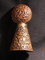 Lakstempe antiek,l Tibet, lotus, 19e eeuws. 1044, Ophalen of Verzenden