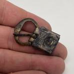 Gesp - middeleeuws - 14e / 15e eeuw - bodemvondsten, Ophalen of Verzenden, Zo goed als nieuw