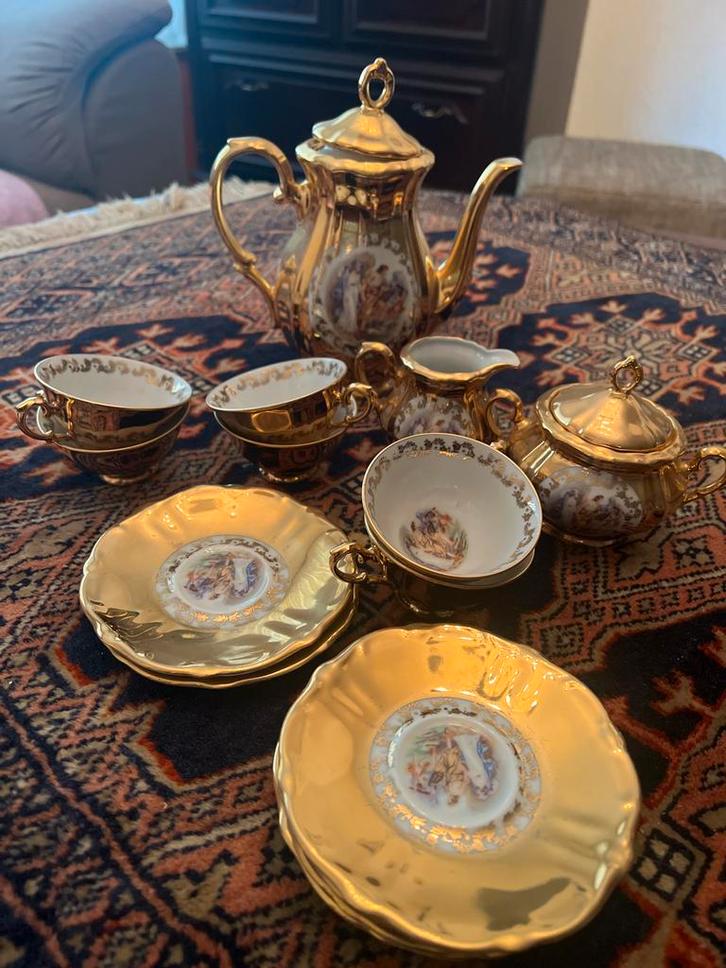 Barcuther Servies - Gouden Pracht!, Antiek en Kunst, Antiek | Servies compleet, Ophalen