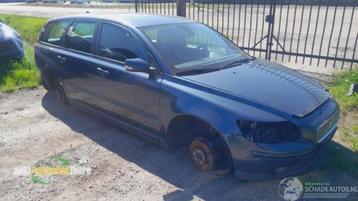 Volvo V-50 onderdelen (kleur: 466-00) donorauto beschikbaar voor biedingen