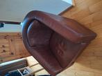 Heerlijke stoel van bruin leer., Huis en Inrichting, Fauteuils, Gebruikt, Minder dan 75 cm, Koloniaal, Leer