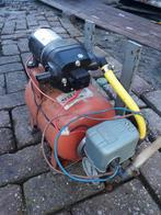 Vetus 12 v hydrofoor, Doe-het-zelf en Verbouw, Ophalen, Gebruikt, Minder dan 200 liter/min, Olievrij