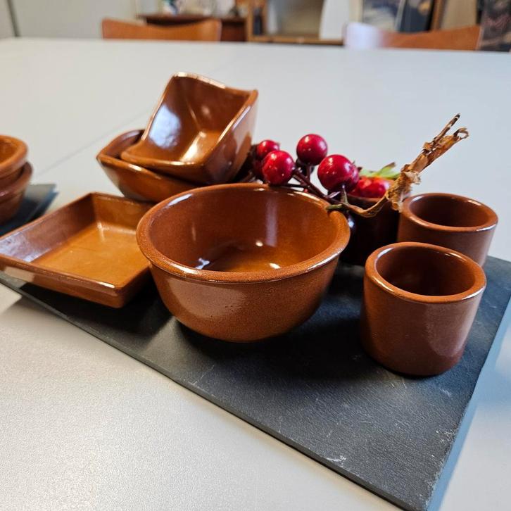 Aardewerk Schalen en Kommen Set, Huis en Inrichting, Keuken | Servies, Gebruikt, Kom(men), Effen, Aardewerk, Ophalen of Verzenden