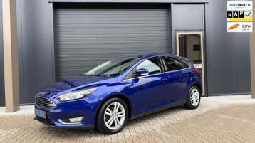 Ford Focus 125PK Titanium NAVI | CLIMA | STOELVERWARMING | C beschikbaar voor biedingen