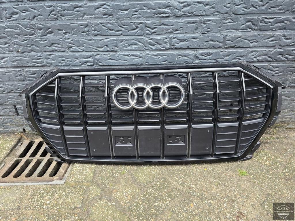 Audi Q3 83A S-Line 2019+ Grille Grill Origineel! 83A853651C, Auto-onderdelen, Carrosserie en Plaatwerk, Gebruikt, AUDI AG, Auto-Union-Strasse 1
85045  Ingolstadt, DE