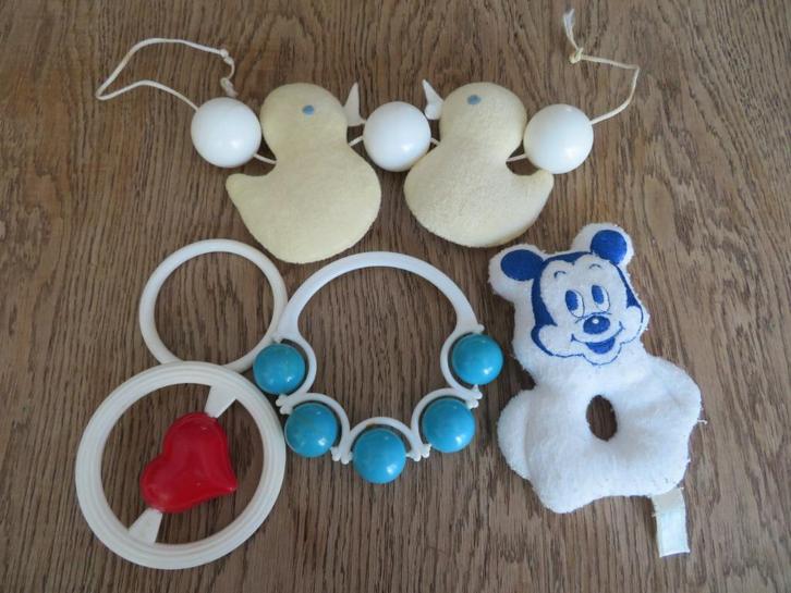 Vintage Rammelaars baby speelgoed (4x)., Kinderen en Baby's, Speelgoed | Babyspeelgoed, Gebruikt, Rammelaar, Met geluid, Ophalen of Verzenden
