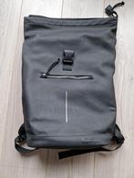 Zwarte rugzak van New Rebels, Gebruikt, 25 tot 40 cm, Waterdicht, 30 tot 45 cm