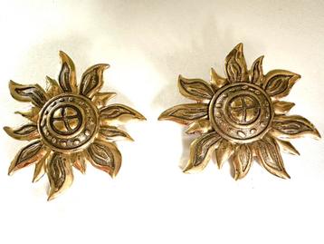 Pierre Lang Paris Vintage grote bloem oorclips beschikbaar voor biedingen