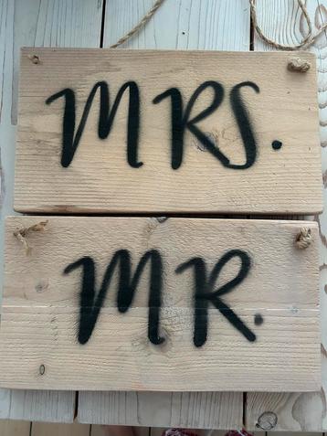 Mr. & Mrs. Borden - Bruiloft Decoratie beschikbaar voor biedingen