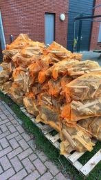 Aanmaakhoutjes €2 per zakje, Minder dan 3 m³, Ophalen