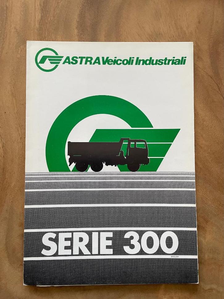 Astra vrachtwagen folders, Boeken, Auto's | Folders en Tijdschriften, Zo goed als nieuw, Overige merken, Ophalen of Verzenden