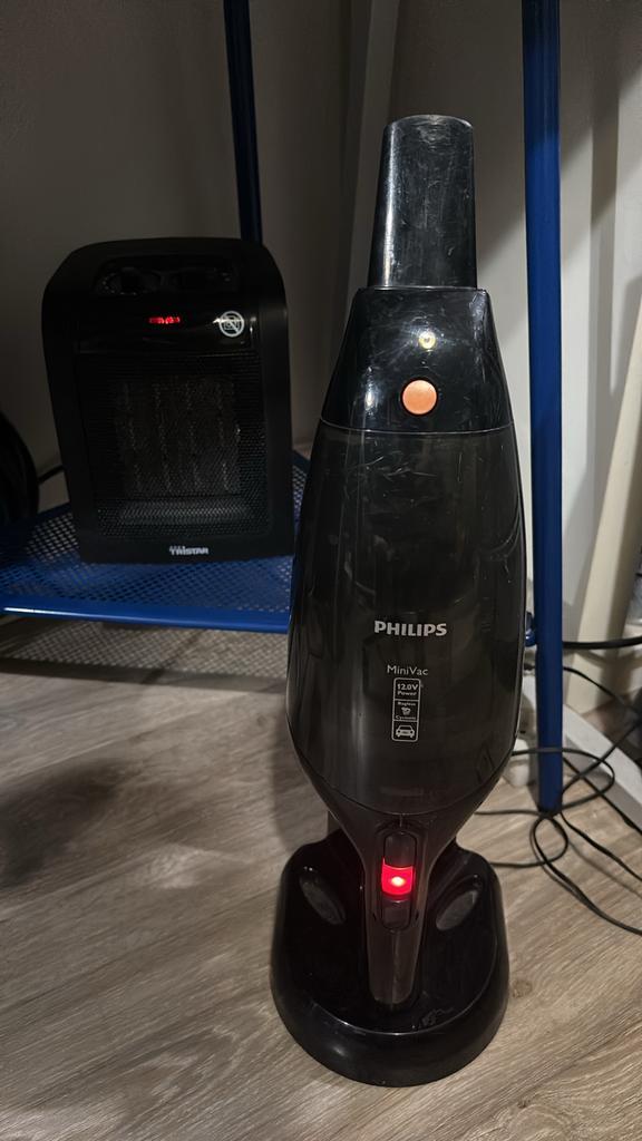 Philips MiniVac Kruimelzuiger, Witgoed en Apparatuur, Stofzuigers, Gebruikt, Kruimeldief, Minder dan 1200 watt, Reservoir, Ophalen