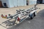boottrailer - dubbelasser met electrische lier, Watersport en Boten, Boottrailers, Ophalen, Gebruikt, Verstelbare verlichting