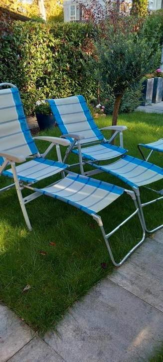 2 Dukdalf stoelen XL krukje en voetensteun campingstoelen beschikbaar voor biedingen