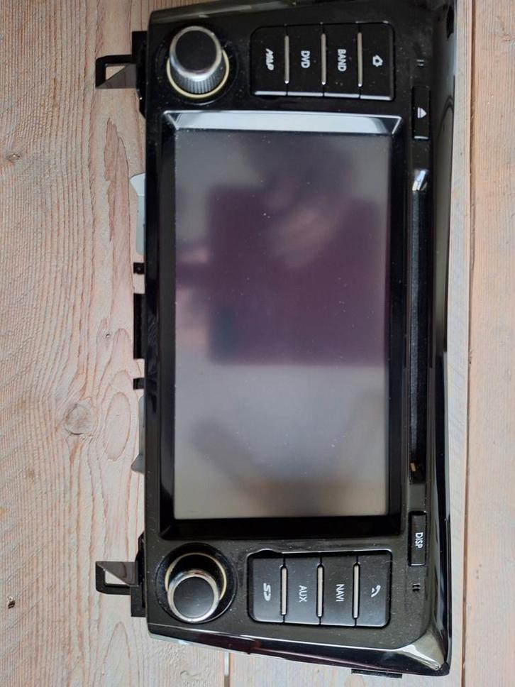 Nissan Qashqai Radio/Navigatie met aansluitsnoeren, Auto diversen, Autoradio's, Gebruikt, Ophalen of Verzenden