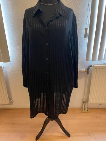 Zwarte blouse/jurk maat 54/56 Ulla Popken subtiele streep beschikbaar voor biedingen