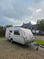 Kip caravan met stapelbed en rondzit., Caravans en Kamperen, Caravans, Rondzit, Kip, Particulier, Tot en met 4
