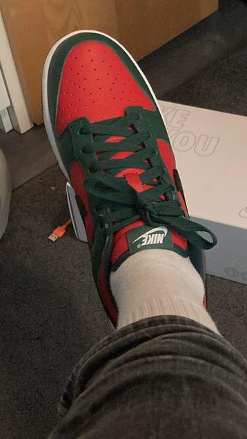 Nike by you sneakers beschikbaar voor biedingen
