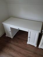 Mooi Ikea Liatorp klassiek landelijk bureau incl stoel, Huis en Inrichting, Ophalen, Gebruikt, Bureau