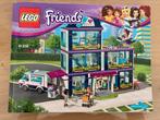 Lego Friends 41318 - Heartlake ziekenhuis, Kinderen en Baby's, Speelgoed | Duplo en Lego, Ophalen of Verzenden, Zo goed als nieuw