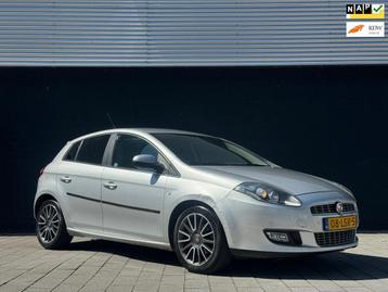 Fiat Bravo 1.4 T-Jet Dynamic AUTOMAAT/LED/STOELVERWARMING beschikbaar voor biedingen
