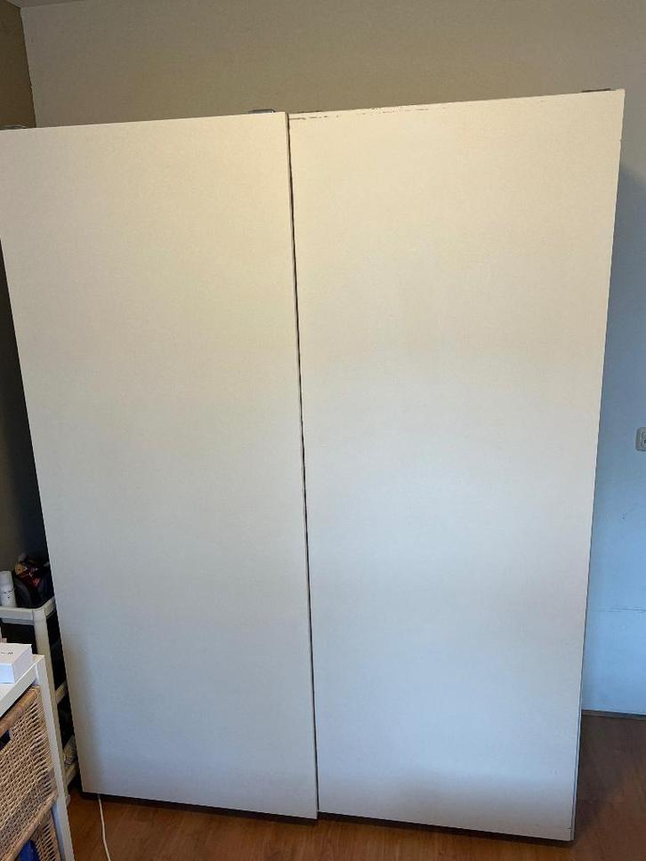 Pax kast met schuifdeuren 17-01 ophalen €90, Huis en Inrichting, Kasten | Kledingkasten, Gebruikt, 200 cm of meer, 100 tot 150 cm